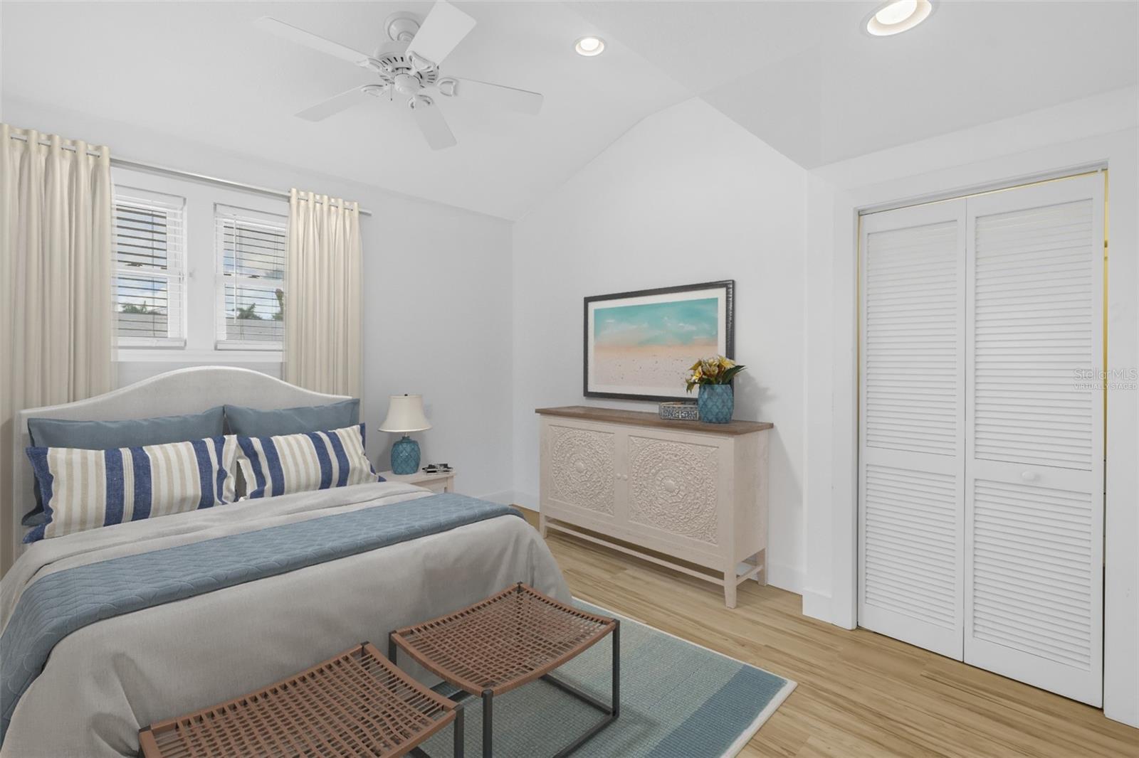 Image 16 of 41 For 2605 Pass A Grille Way