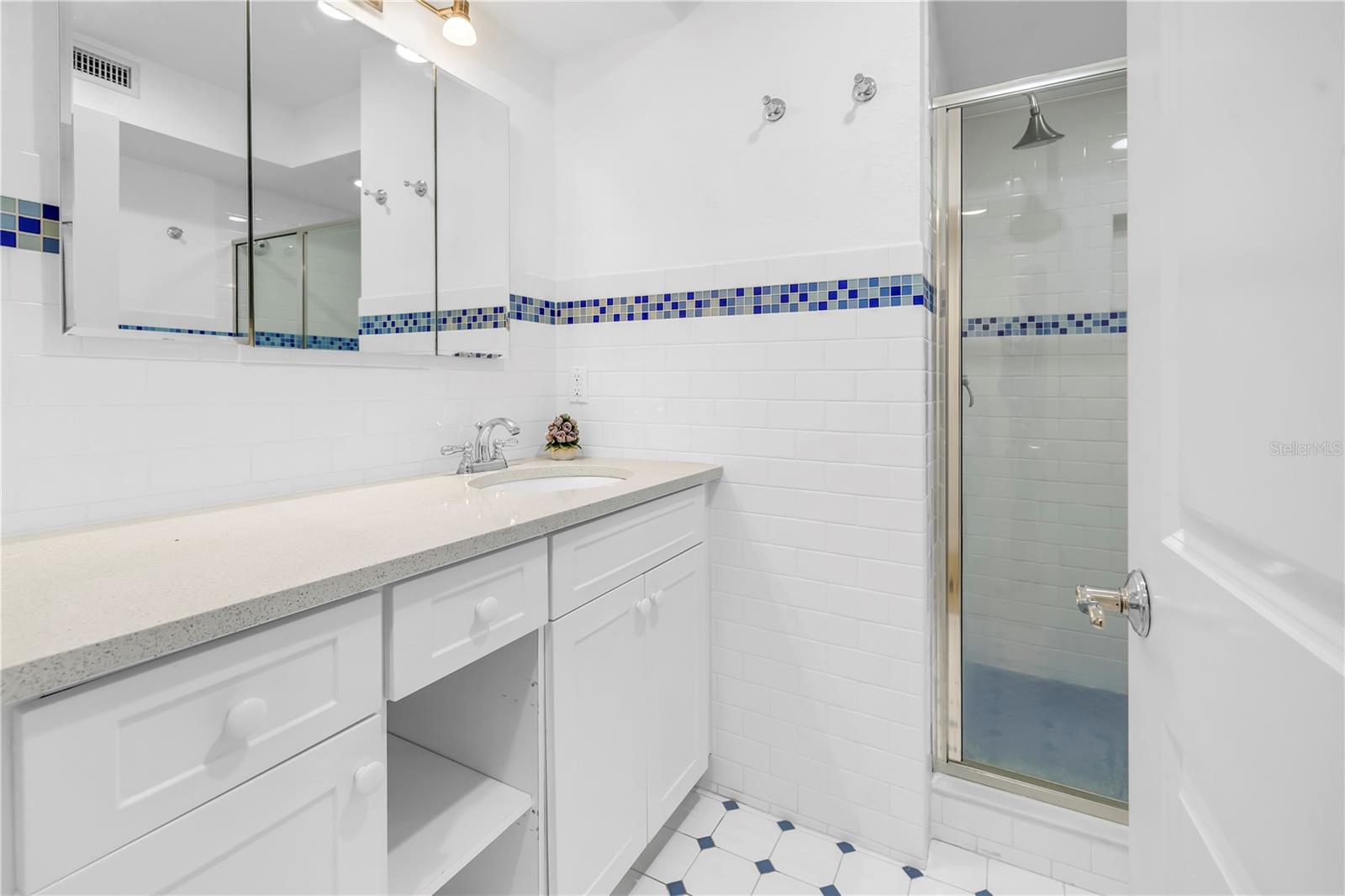 Image 19 of 41 For 2605 Pass A Grille Way