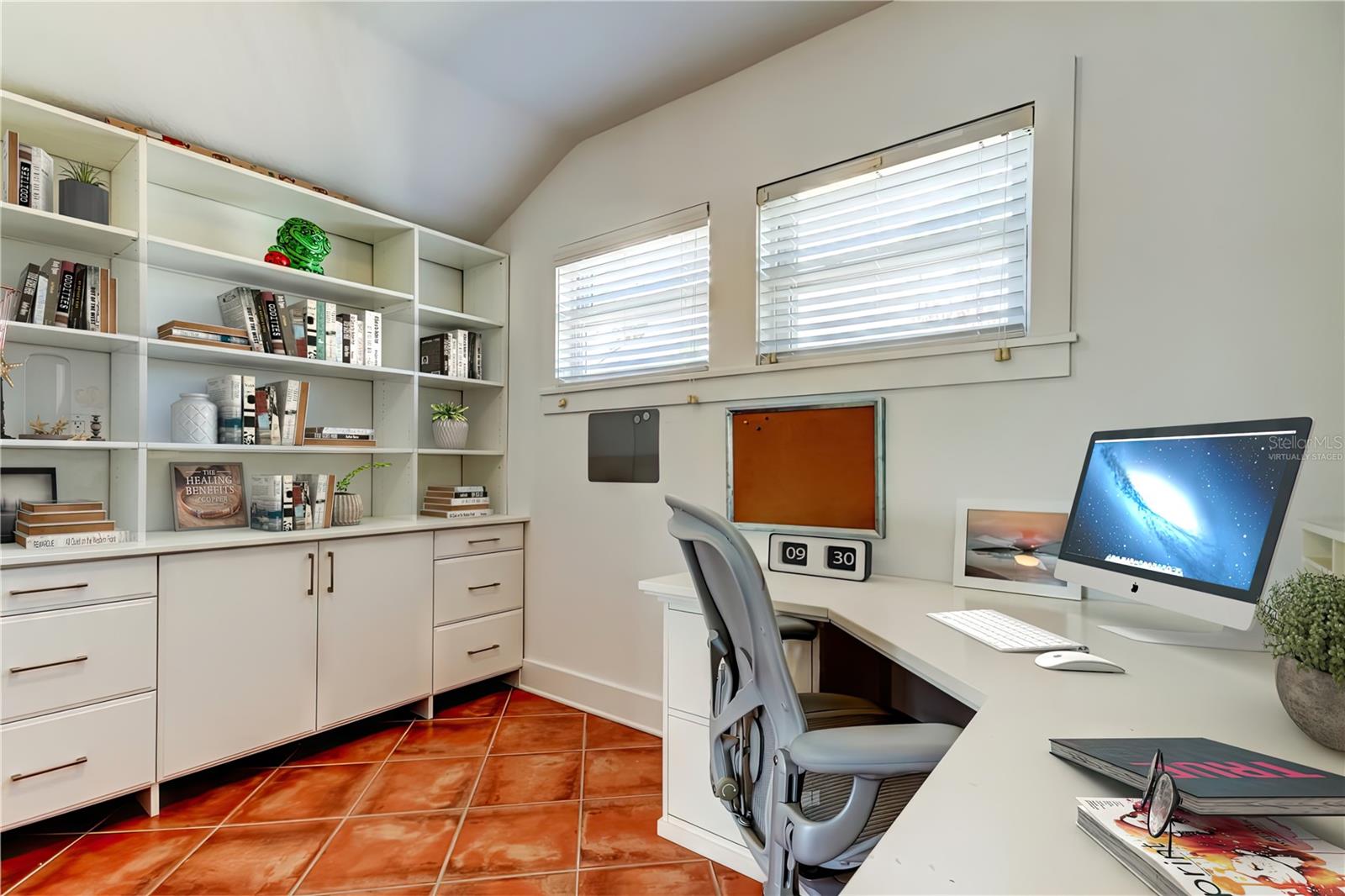 Image 24 of 41 For 2605 Pass A Grille Way