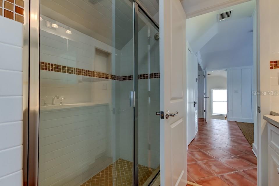 Image 28 of 41 For 2605 Pass A Grille Way