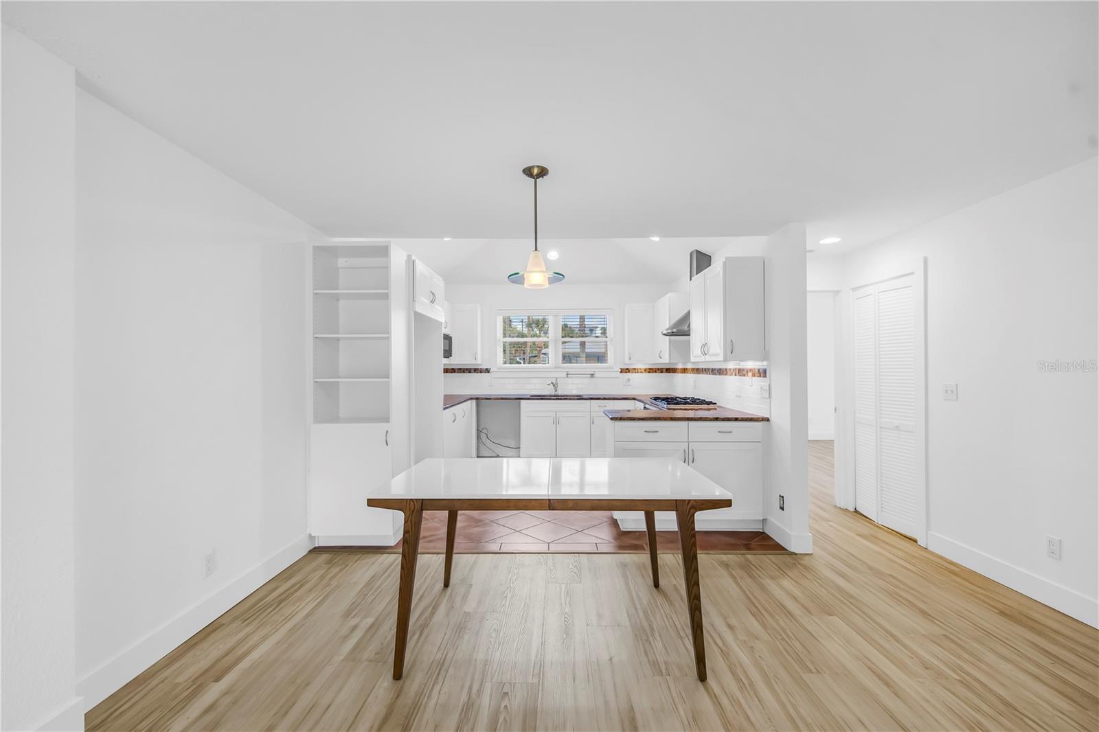 Image 9 of 41 For 2605 Pass A Grille Way