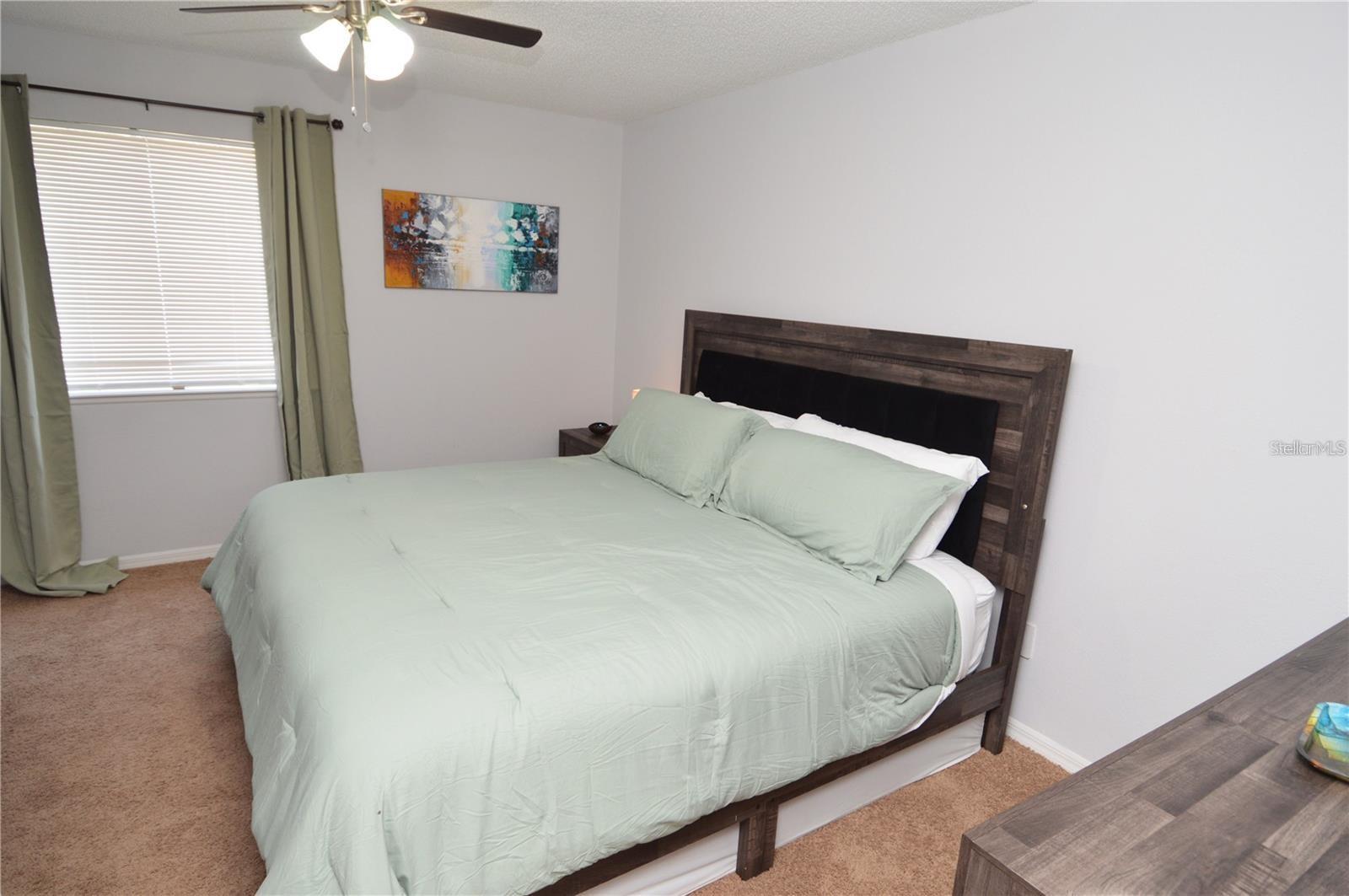 Image 34 of 100 For 10263 Gandy Boulevard N 108(furnis