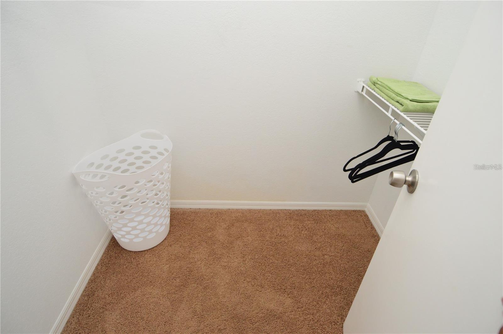 Image 40 of 100 For 10263 Gandy Boulevard N 108(furnis