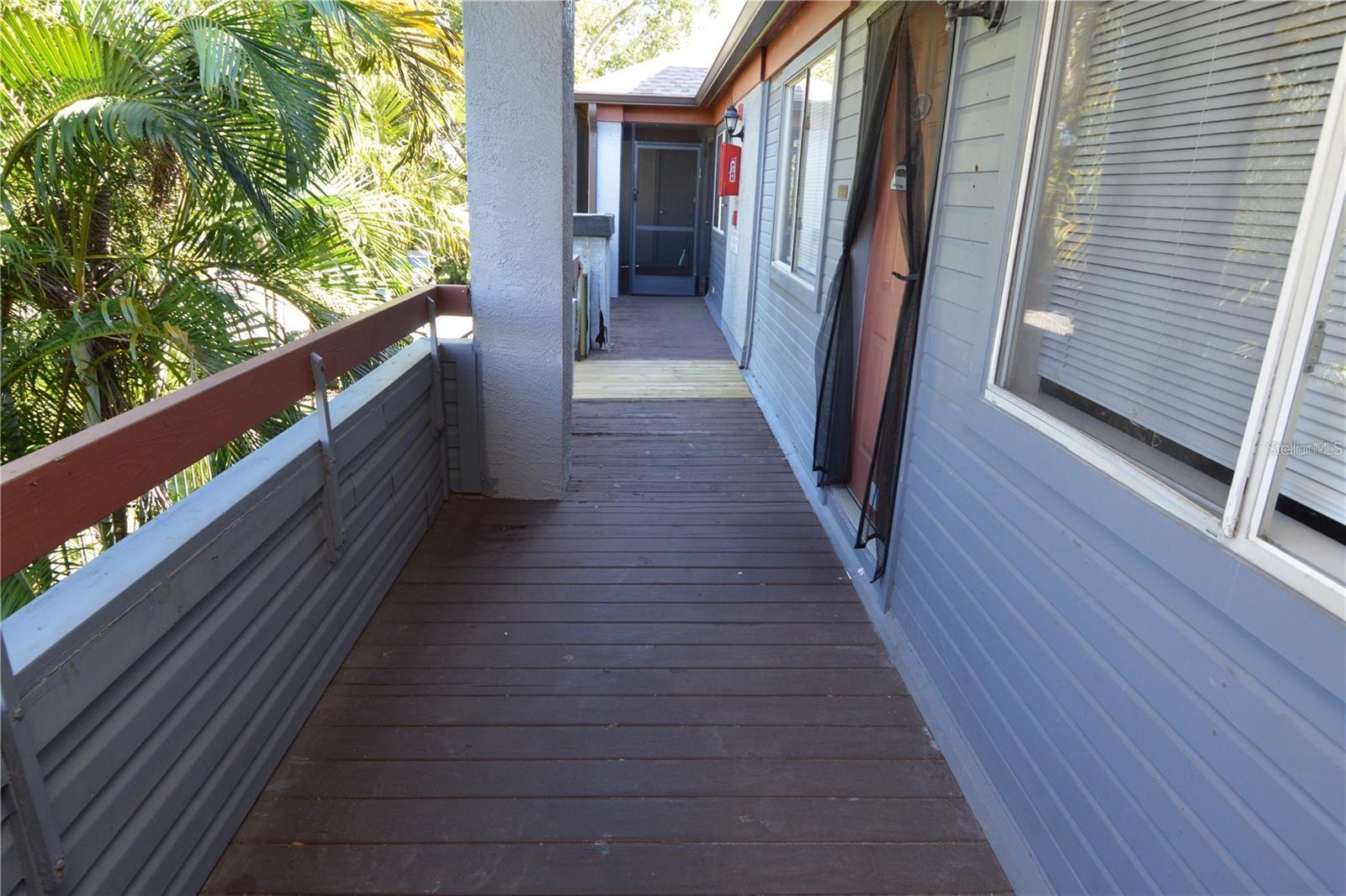 Image 52 of 100 For 10263 Gandy Boulevard N 108(furnis