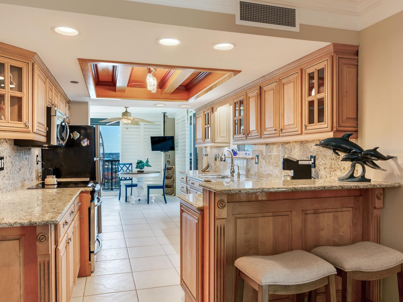 Image 12 of 79 For 1600 Gulf Boulevard 1018