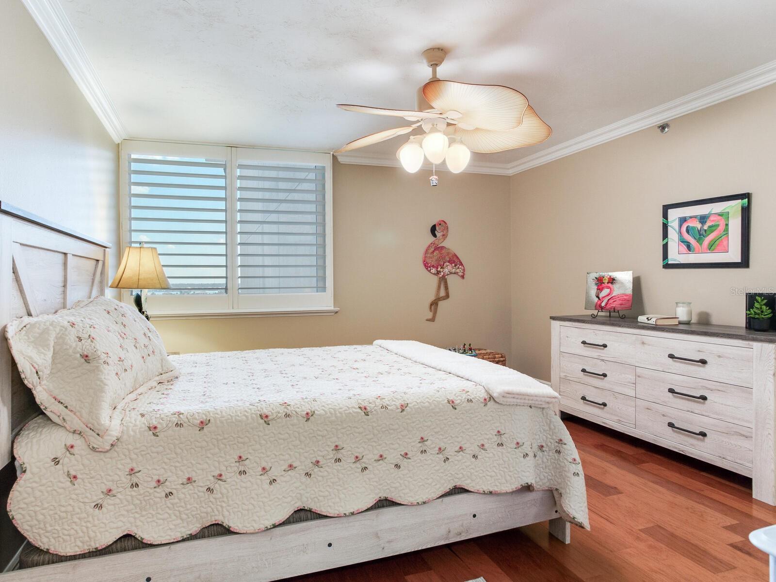 Image 24 of 79 For 1600 Gulf Boulevard 1018