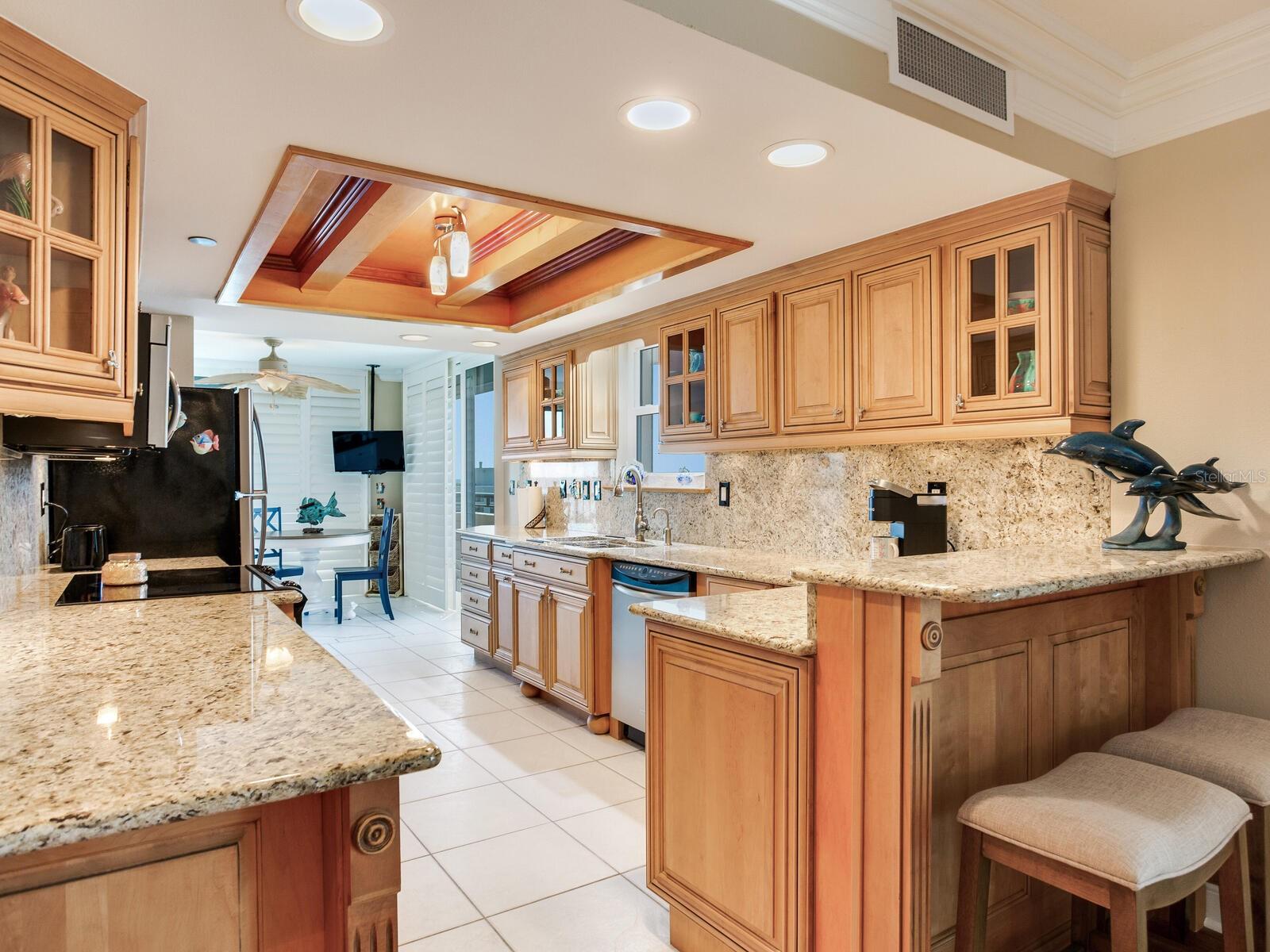 Image 5 of 79 For 1600 Gulf Boulevard 1018