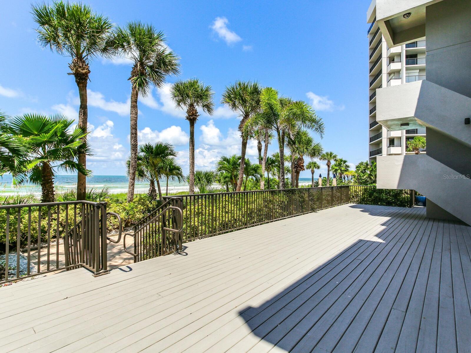 Image 69 of 79 For 1600 Gulf Boulevard 1018