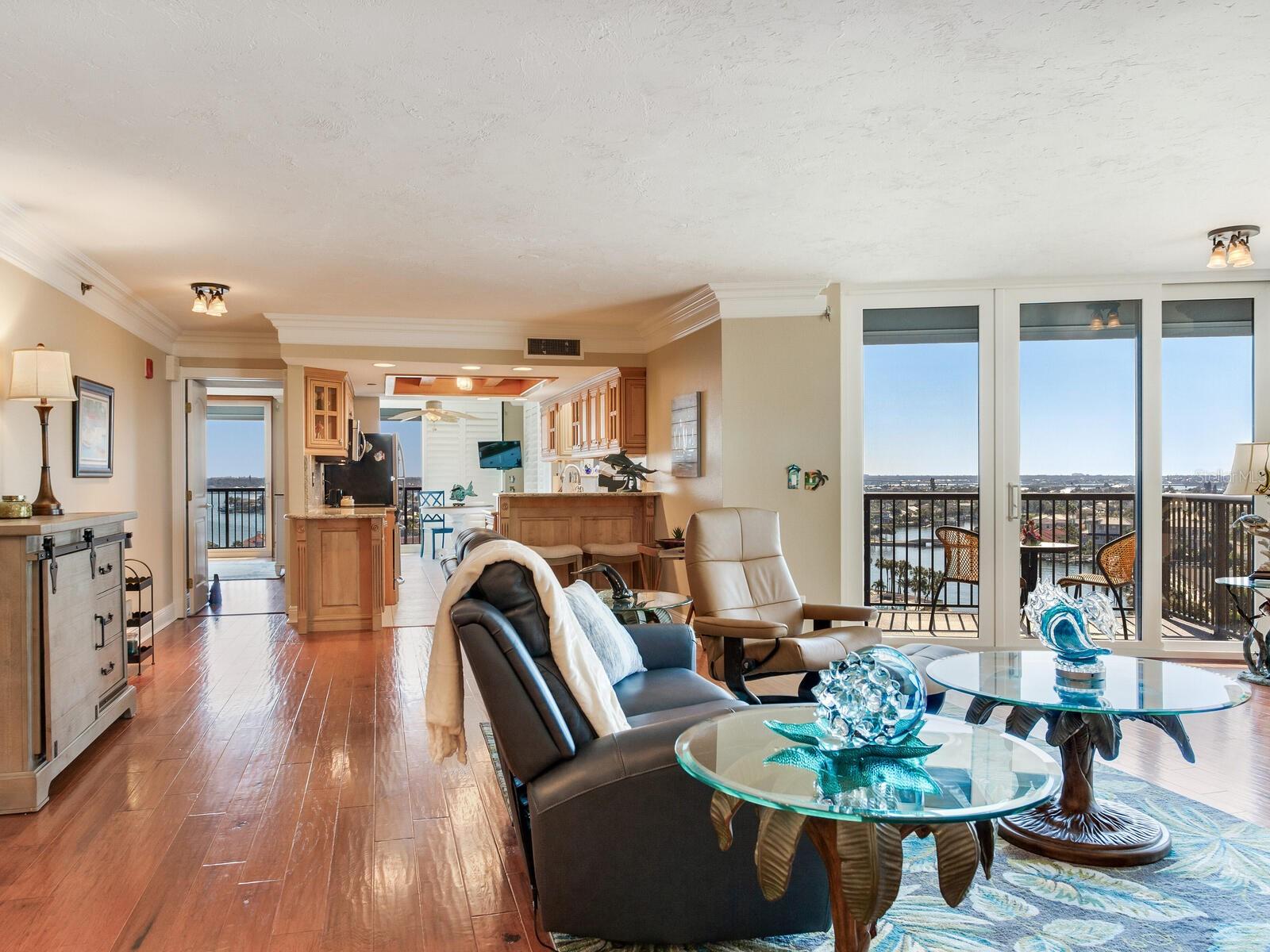 Image 7 of 79 For 1600 Gulf Boulevard 1018