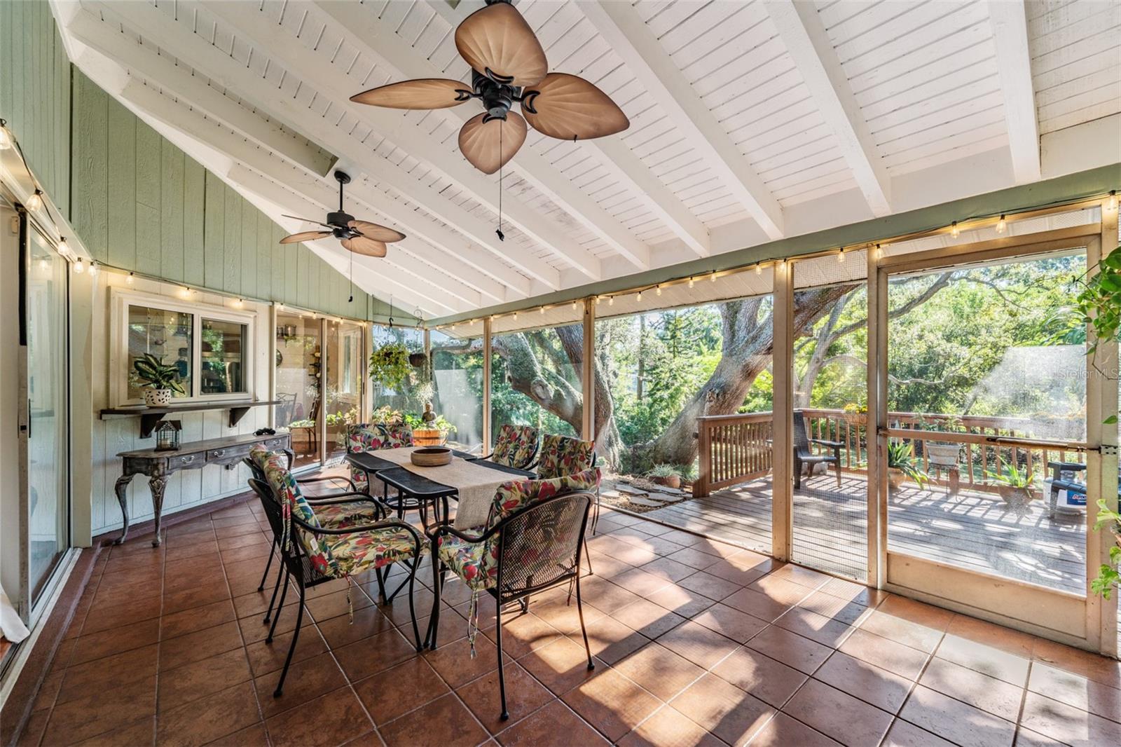 Image 22 of 40 For 1031 Forest Grove Boulevard