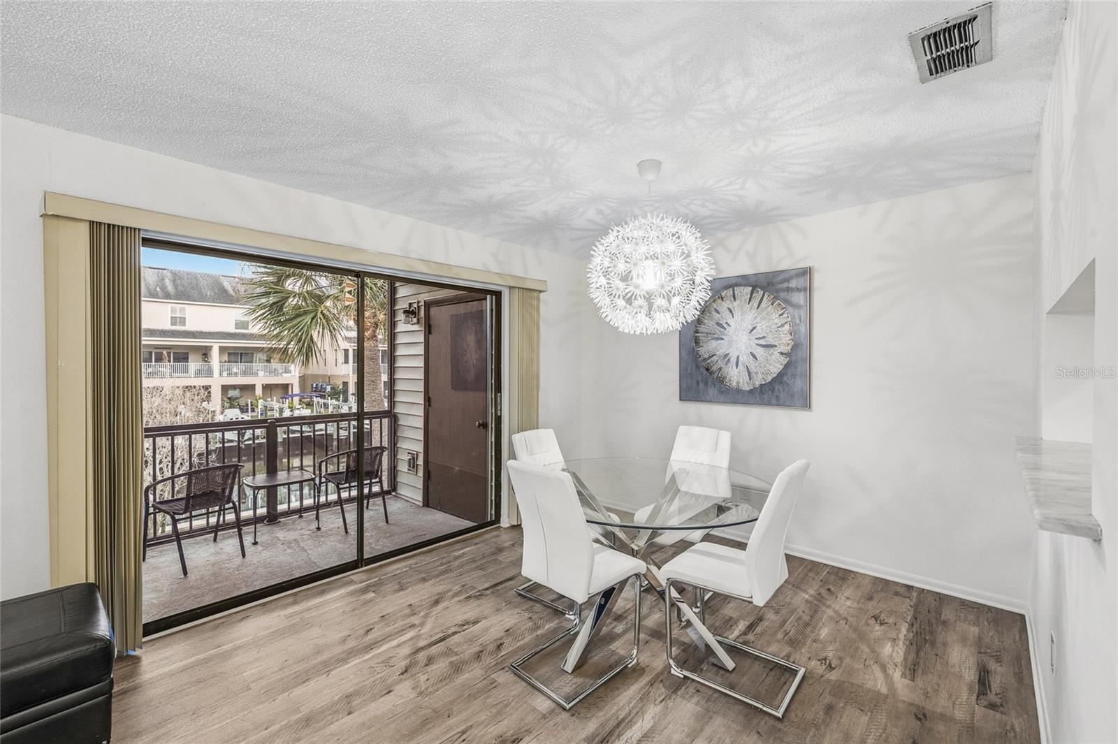 Image 15 of 40 For 332 Moorings Cove Drive 2e