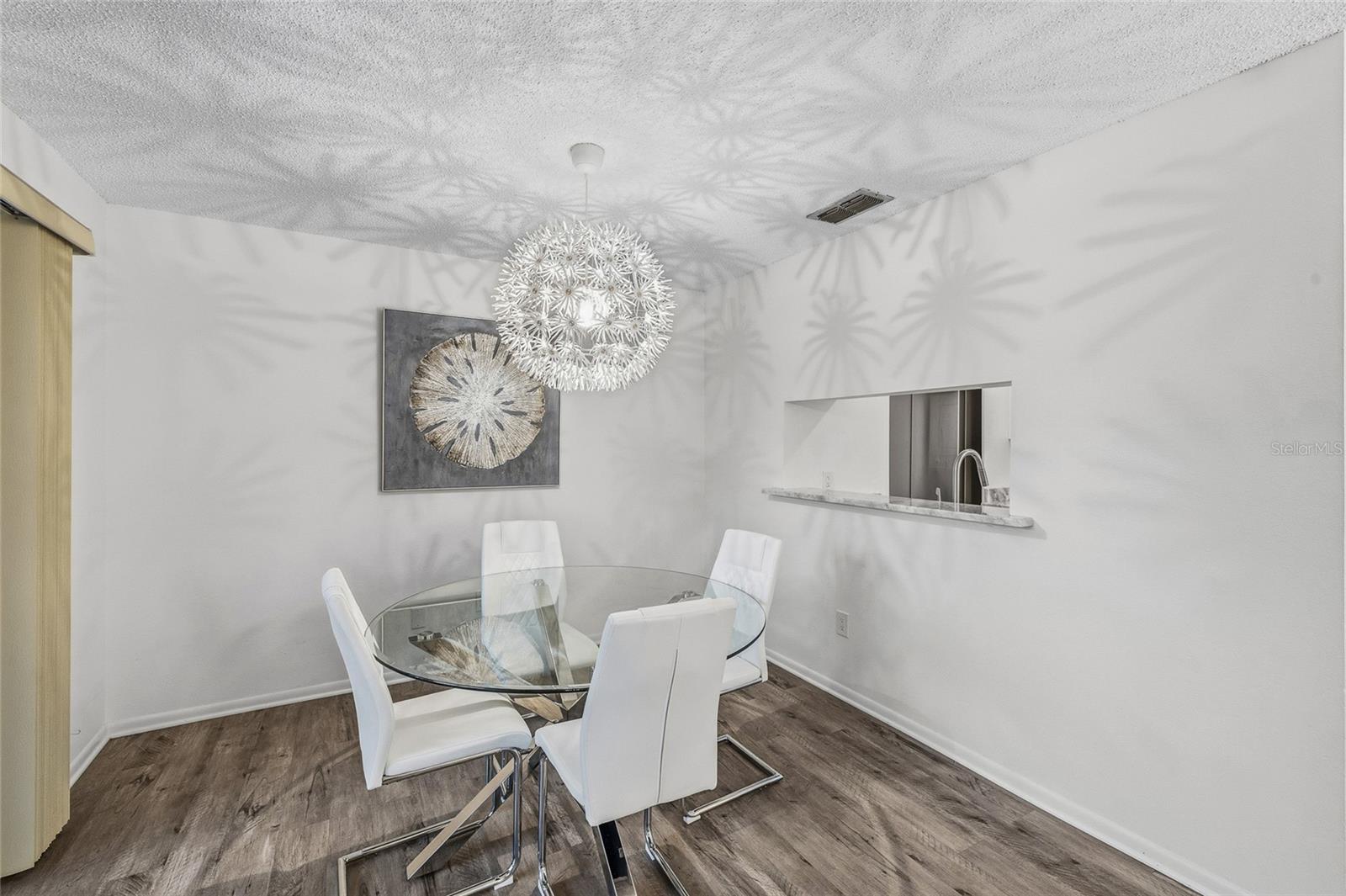 Image 16 of 40 For 332 Moorings Cove Drive 2e