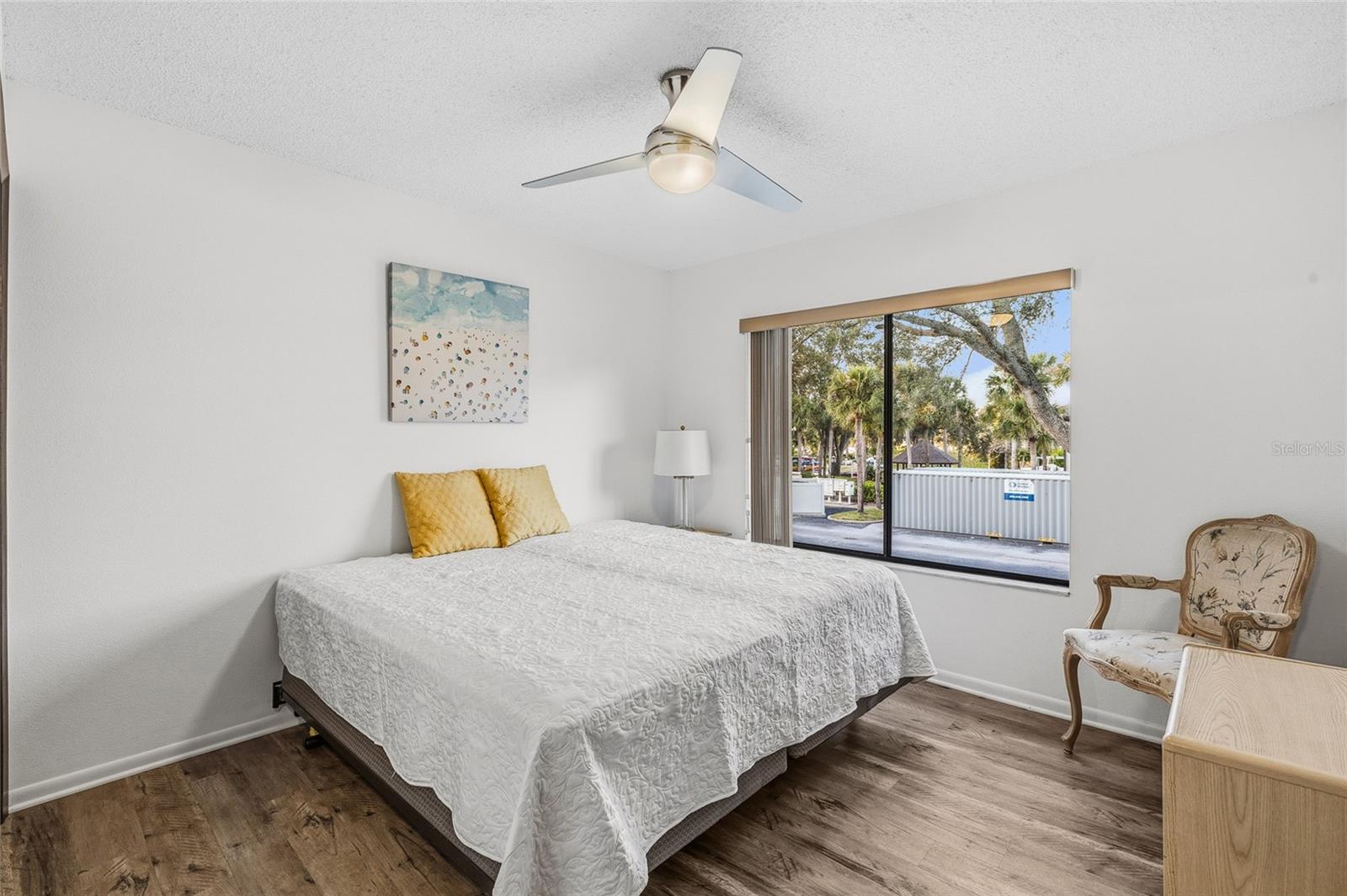 Image 25 of 40 For 332 Moorings Cove Drive 2e