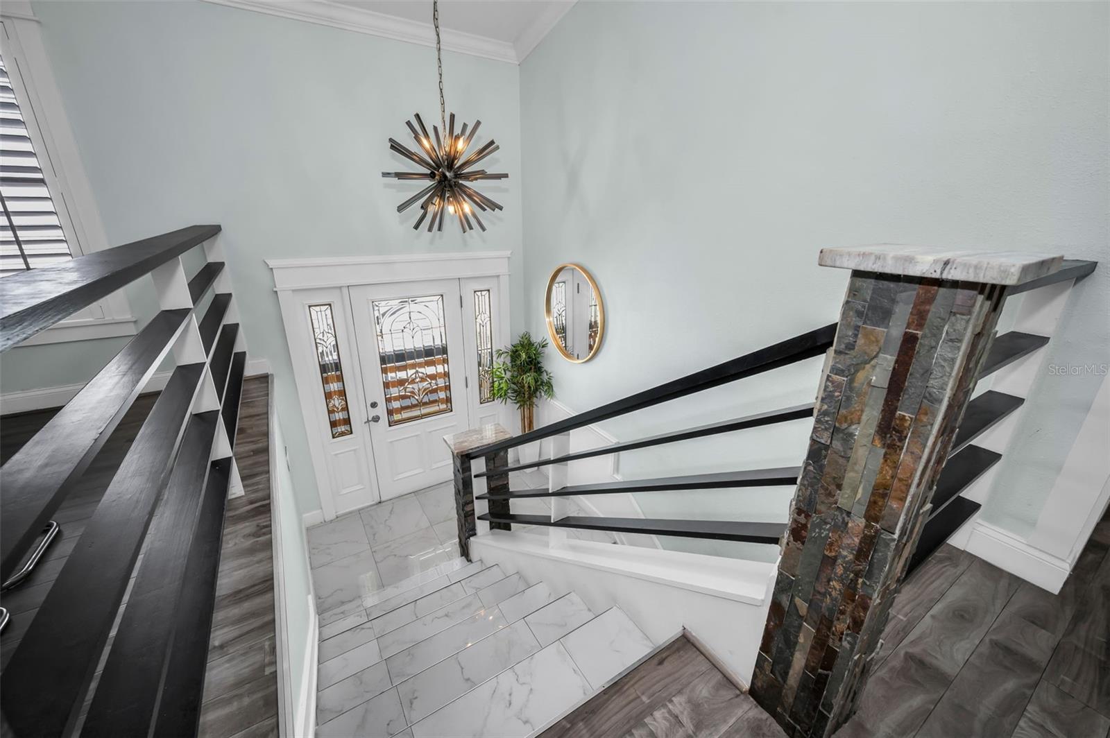 Image 13 of 99 For 6009 Bayway Court