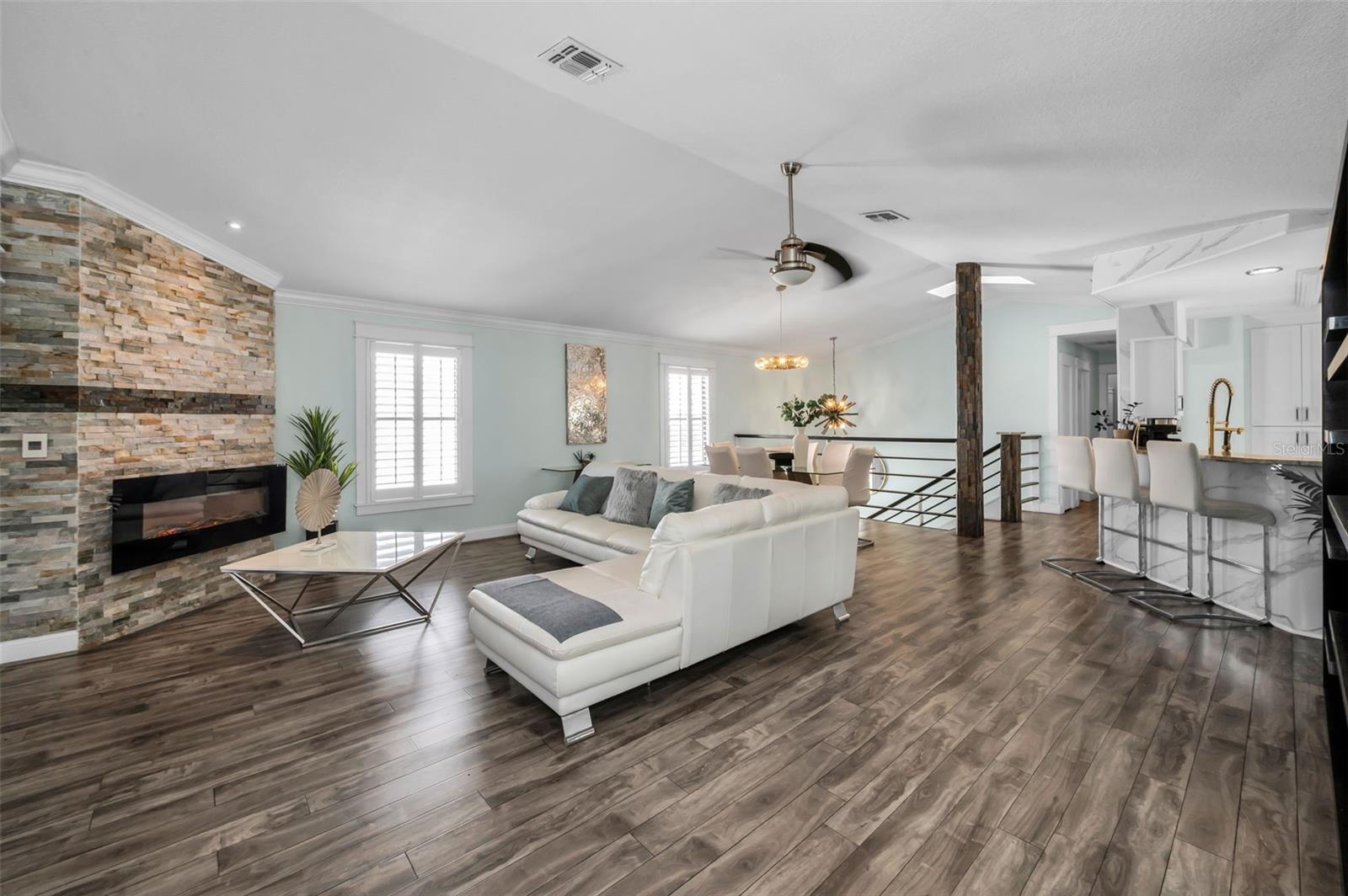 Image 32 of 99 For 6009 Bayway Court