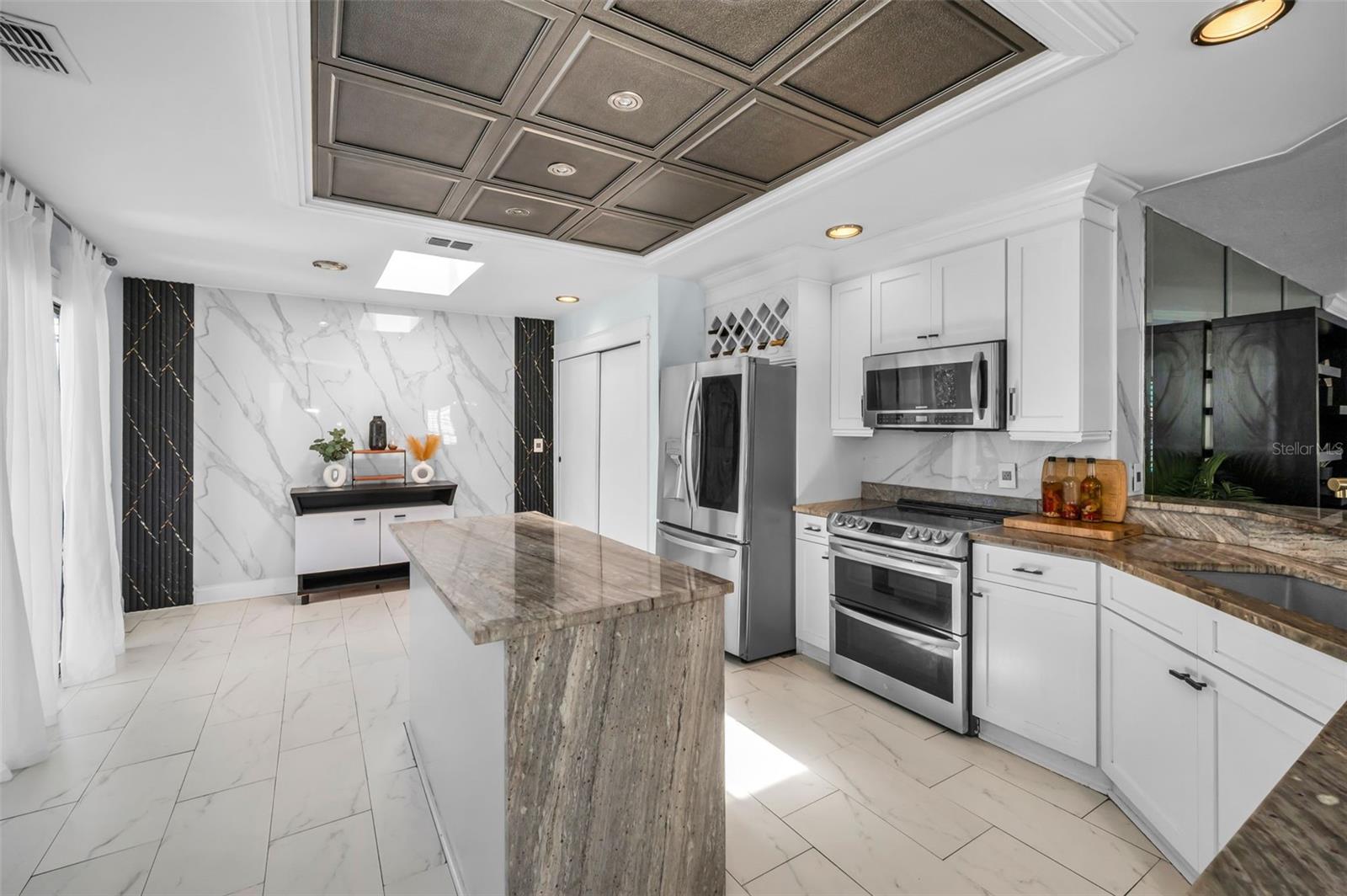 Image 35 of 99 For 6009 Bayway Court