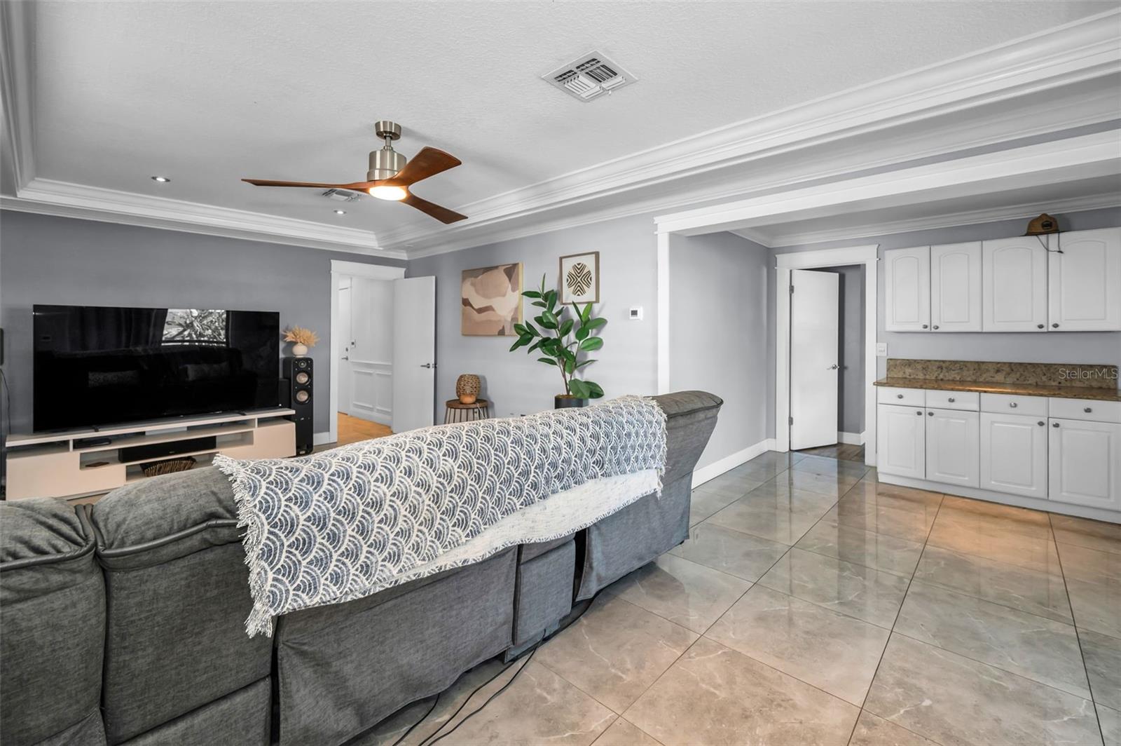 Image 60 of 99 For 6009 Bayway Court