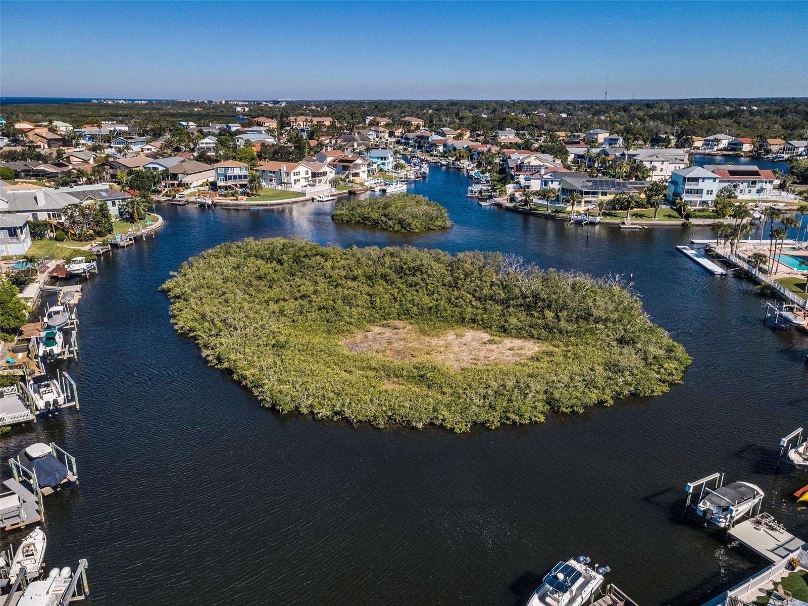 Image 7 of 99 For 6009 Bayway Court