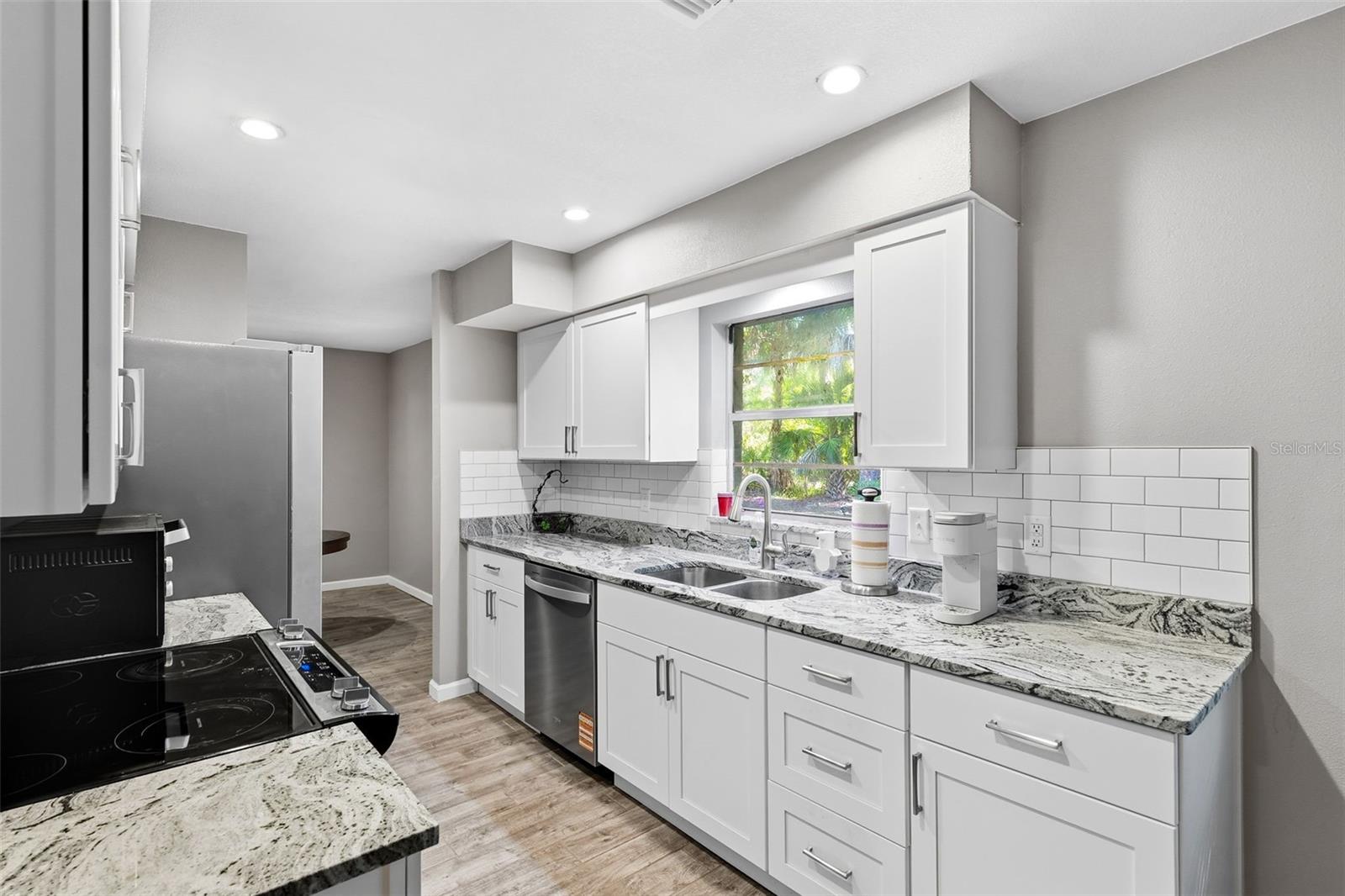 Image 13 of 41 For 12210 State Street