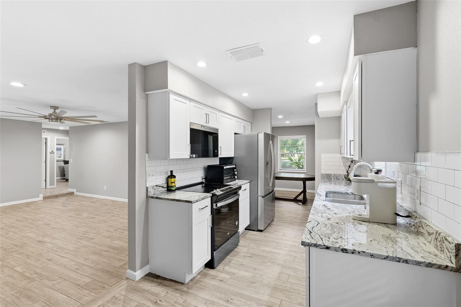 Image 15 of 41 For 12210 State Street