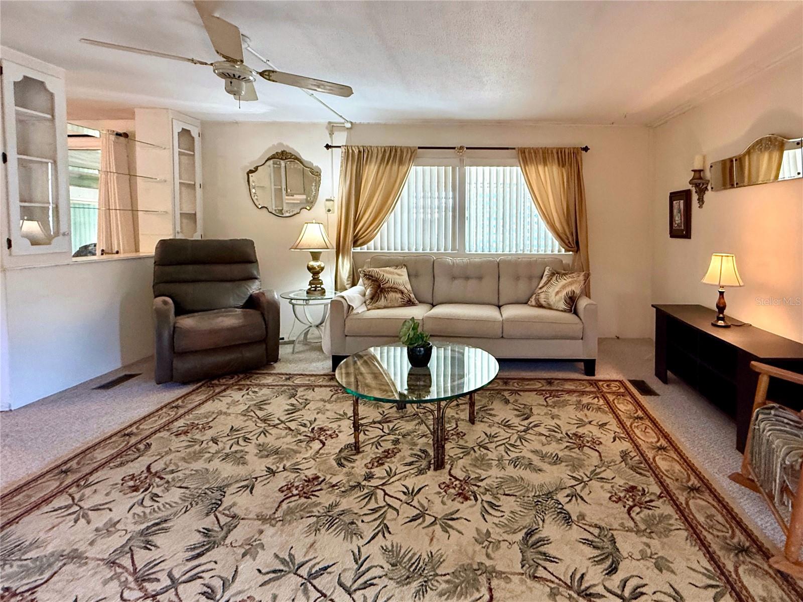 Image 4 of 24 For 123 Saint Kitts Way