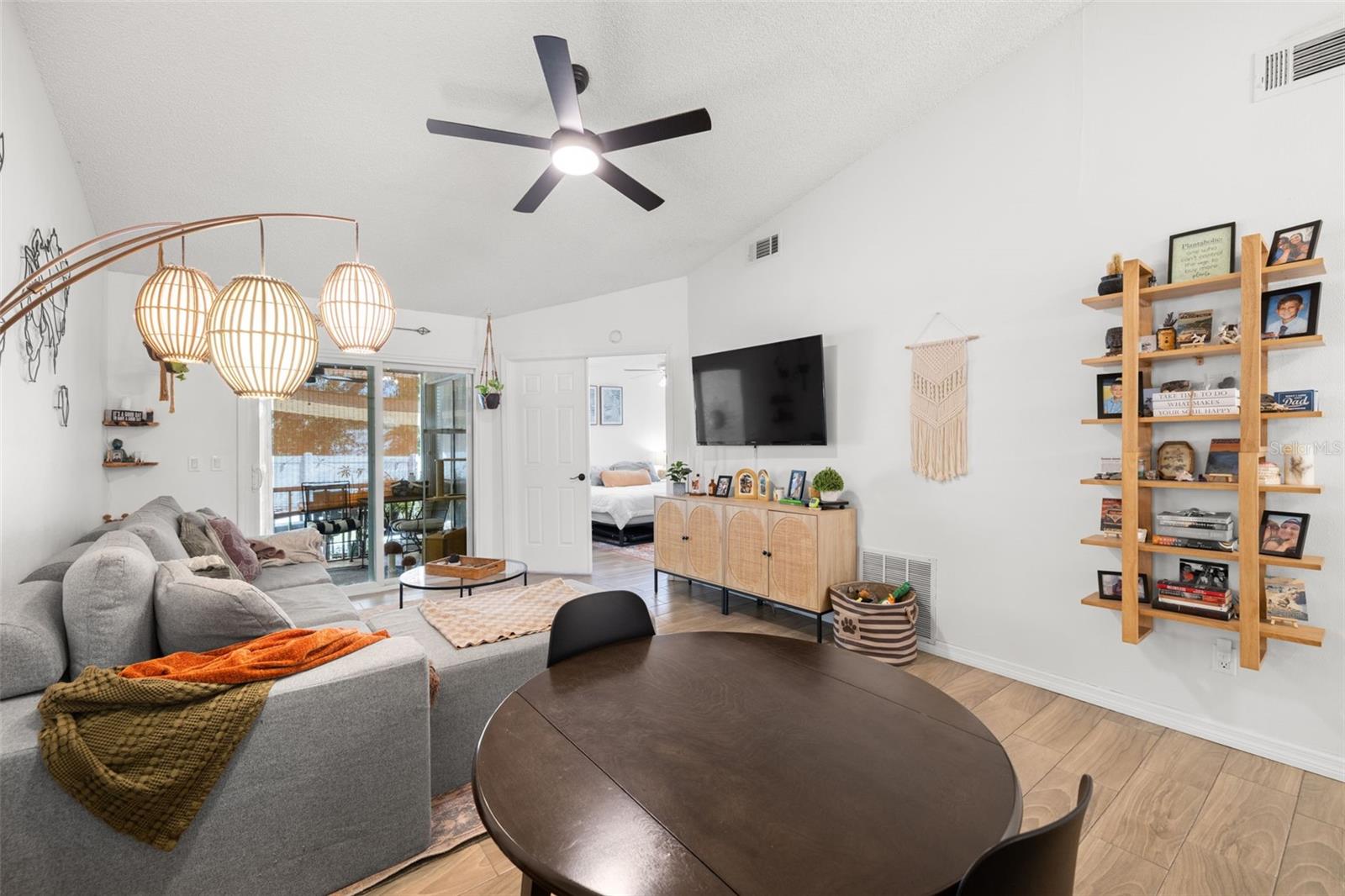 Image 13 of 35 For 245 Petrea Drive