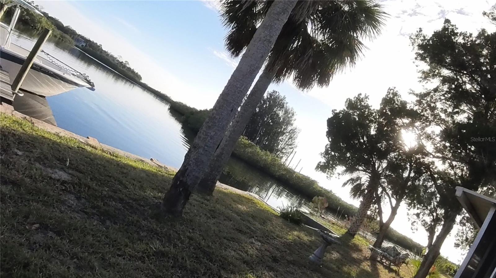 Listing photo id 5 for 3044 Sunset Vista Drive