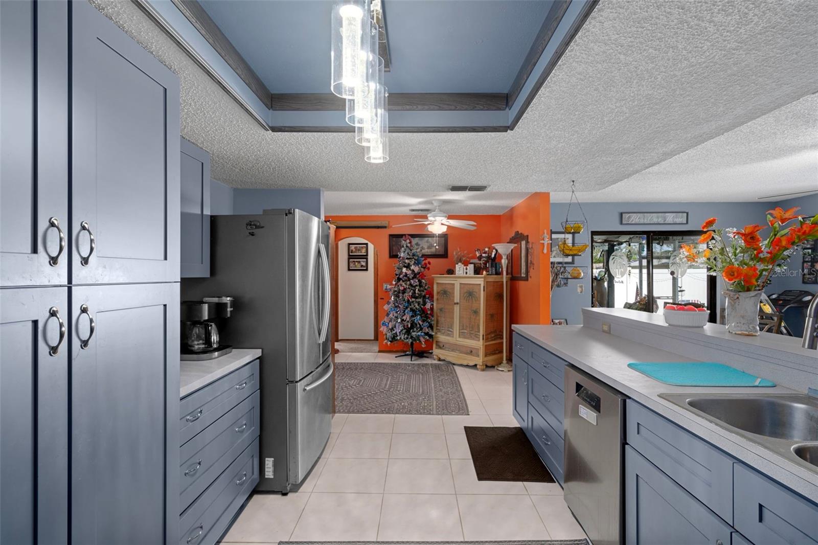 Image 19 of 53 For 9654 Eldridge Road