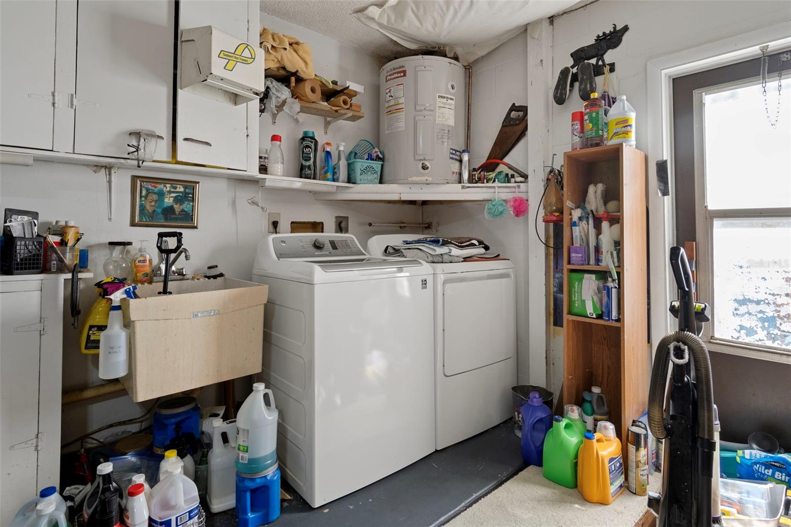 Image 38 of 53 For 9654 Eldridge Road