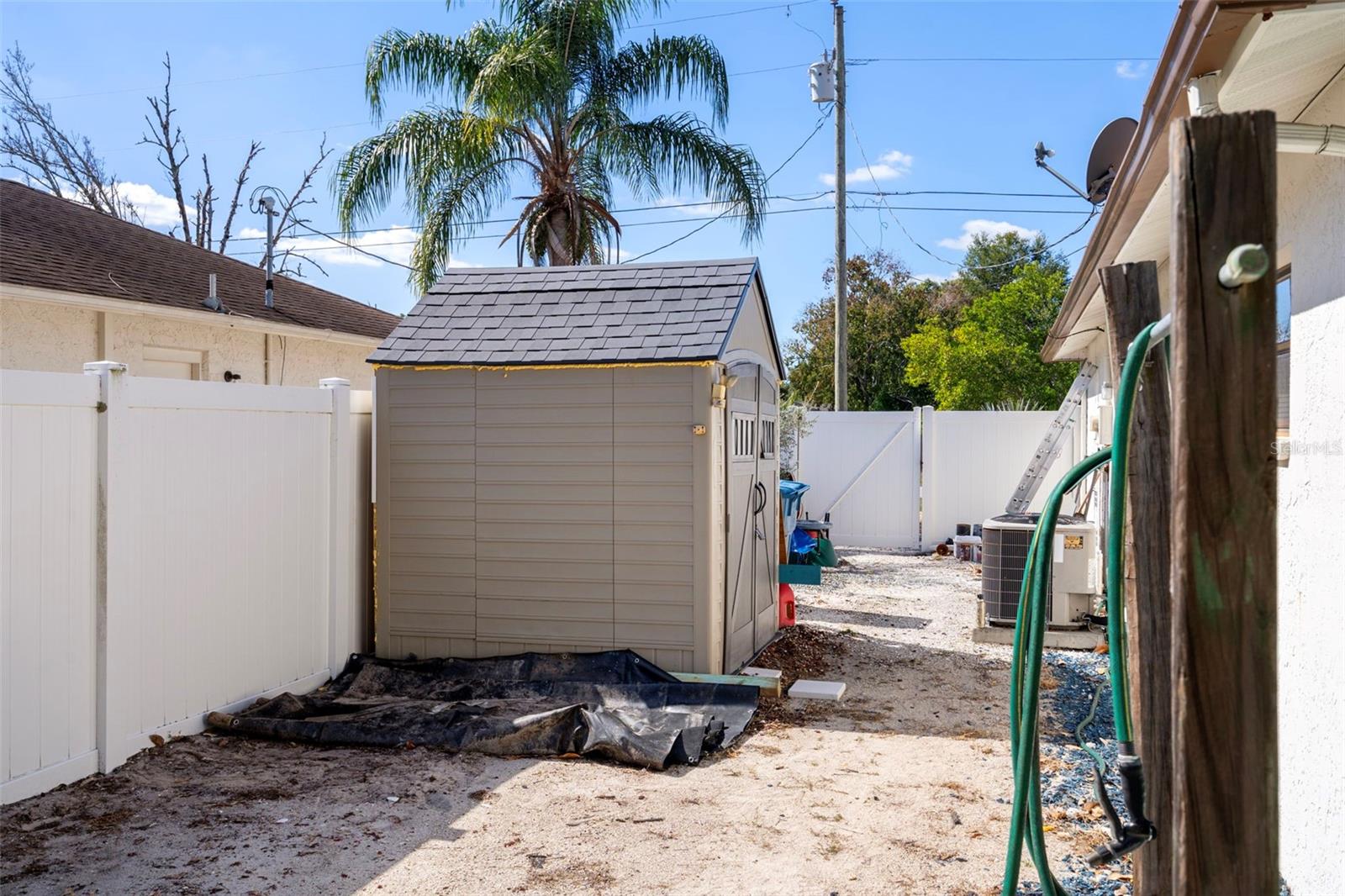 Image 52 of 53 For 9654 Eldridge Road