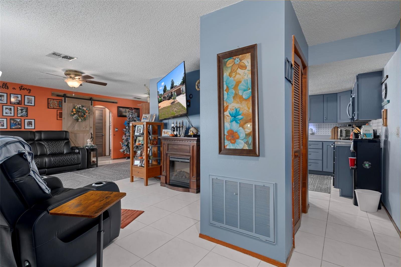 Image 8 of 53 For 9654 Eldridge Road