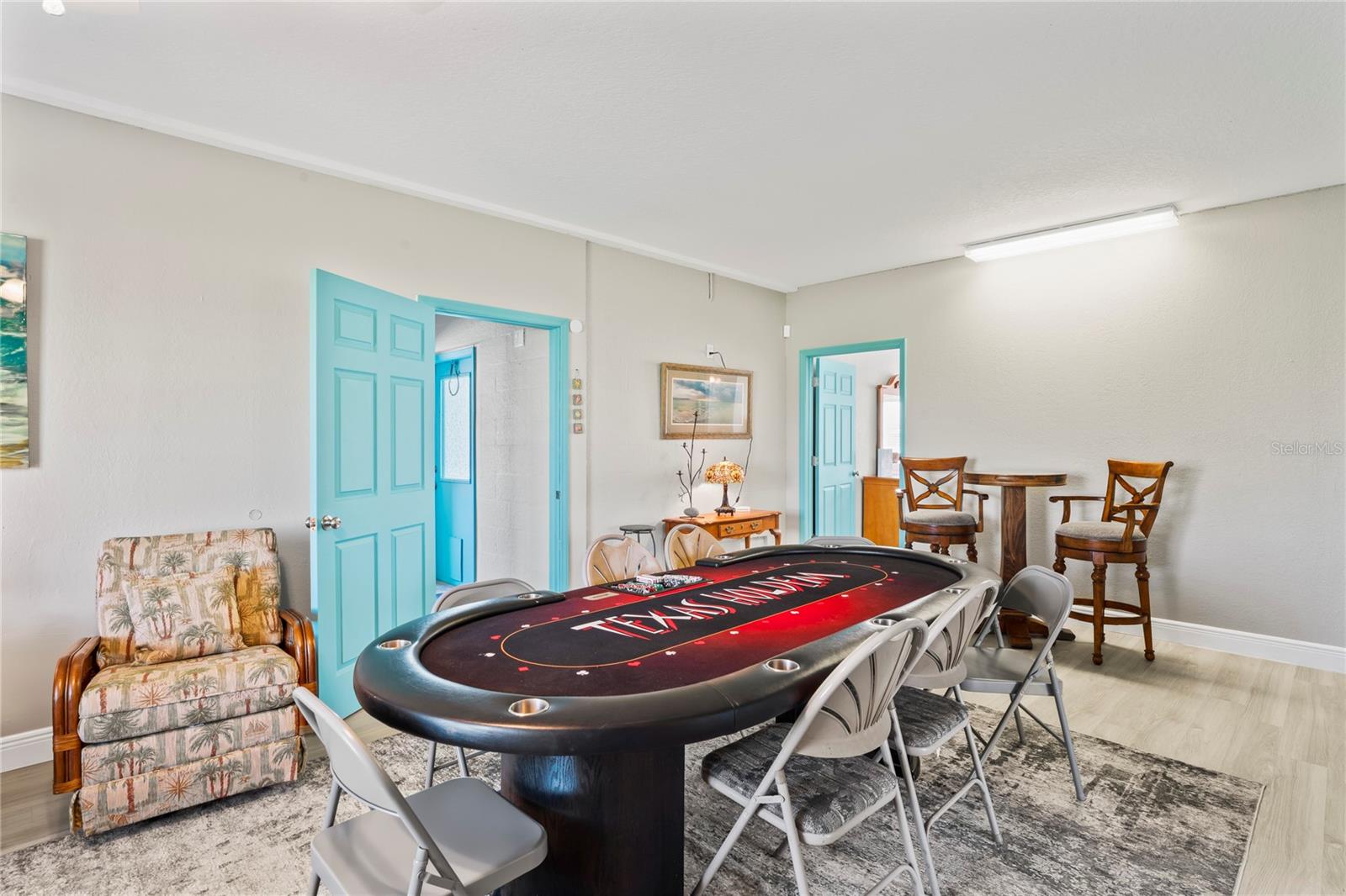 Image 16 of 29 For 7505 Hatteras Drive