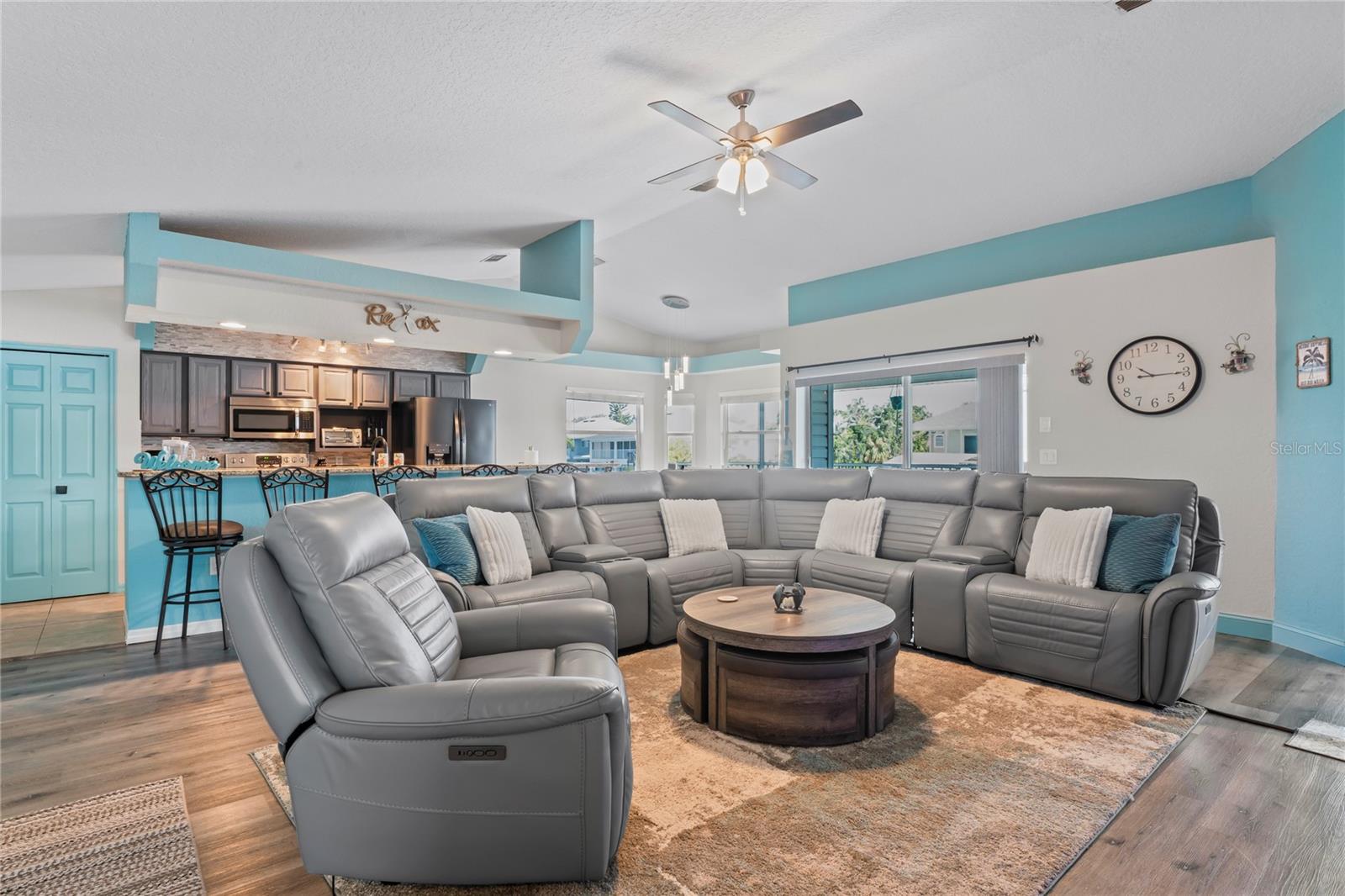 Image 2 of 29 For 7505 Hatteras Drive