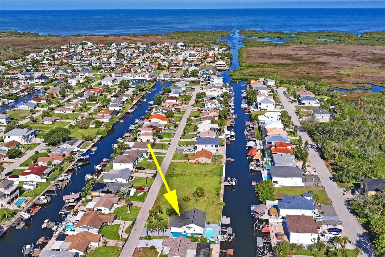 Image 25 of 29 For 7505 Hatteras Drive