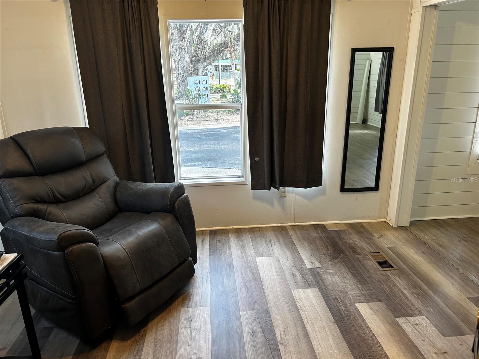 Listing photo id 2 for 6946 Old Pasco Road Lot 1