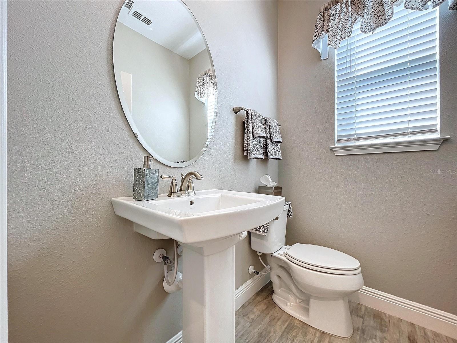 Image 14 of 32 For 5510 Viola Lee Way