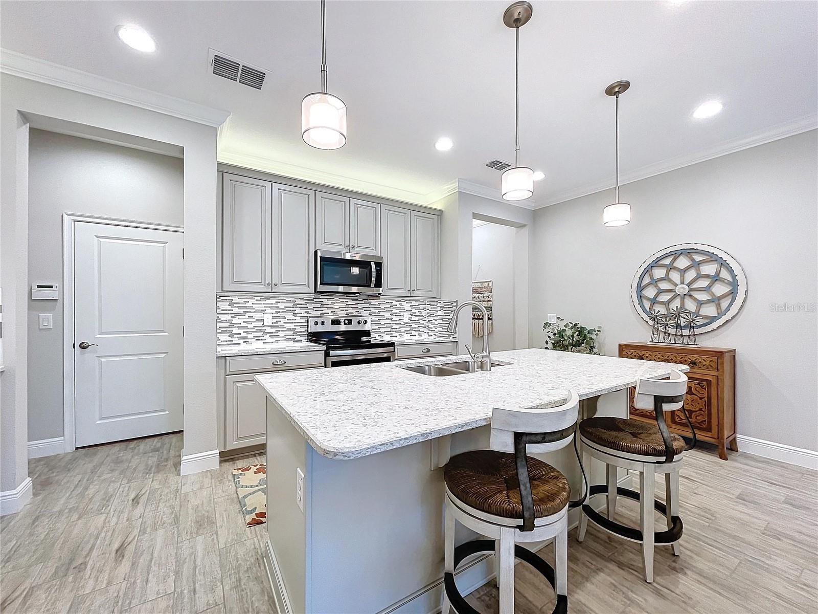 Image 7 of 32 For 5510 Viola Lee Way