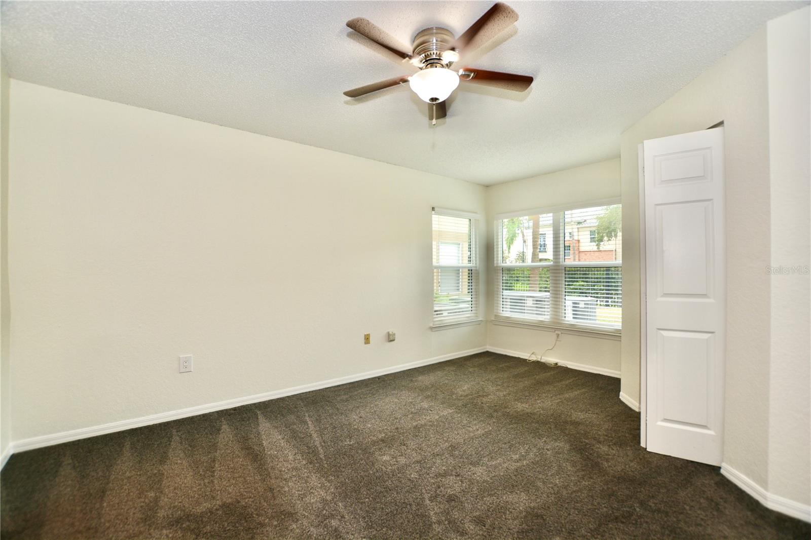 Image 19 of 50 For 895 Normandy Trace Road 895