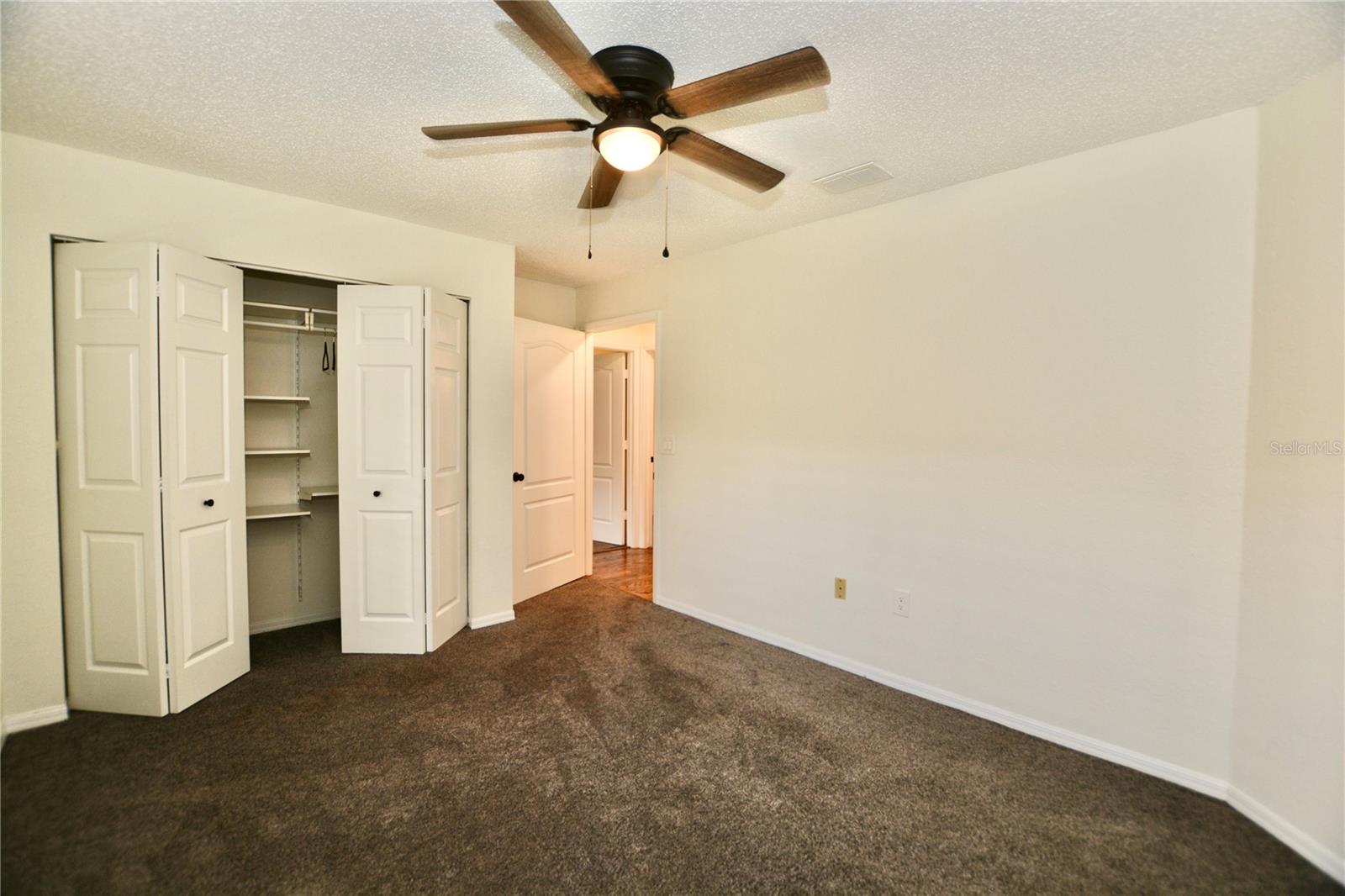 Image 35 of 50 For 895 Normandy Trace Road 895