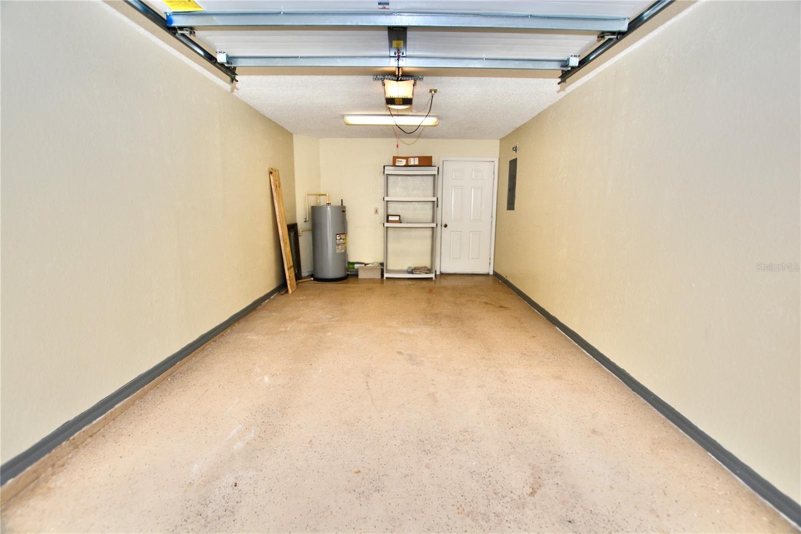 Image 37 of 50 For 895 Normandy Trace Road 895