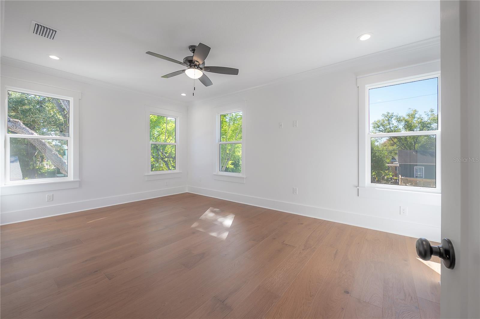 Image 33 of 55 For 804 Wilder Avenue