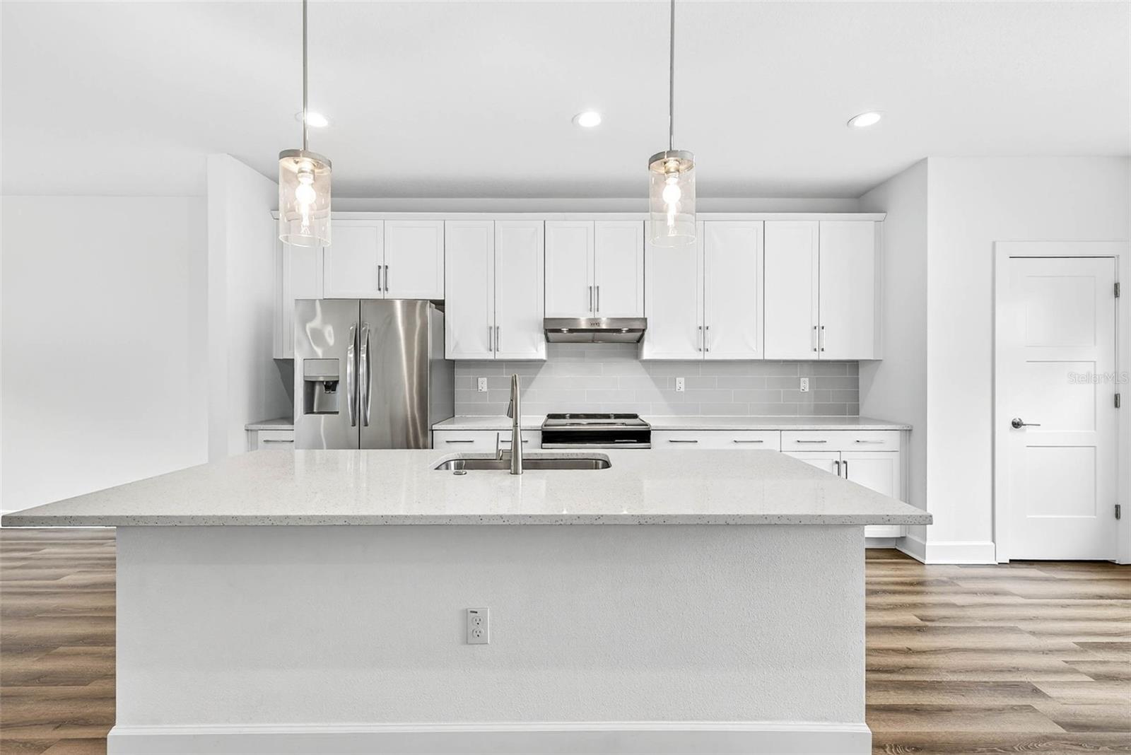 Image 13 of 67 For 2649 1st Avenue N