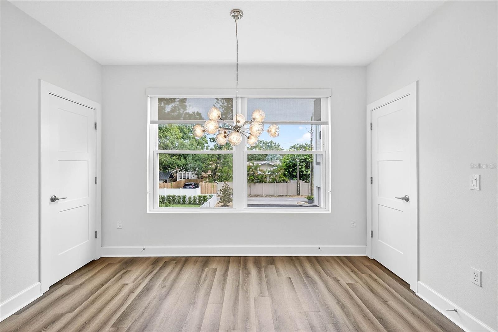 Image 17 of 67 For 2649 1st Avenue N