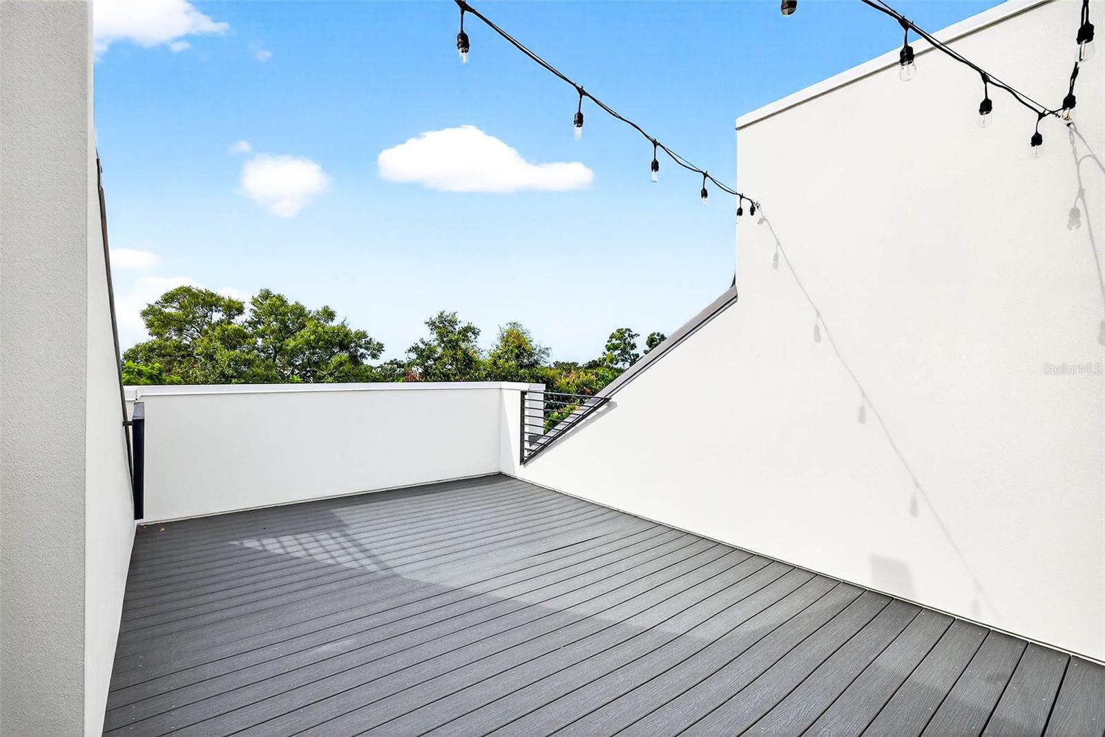 Image 39 of 67 For 2649 1st Avenue N