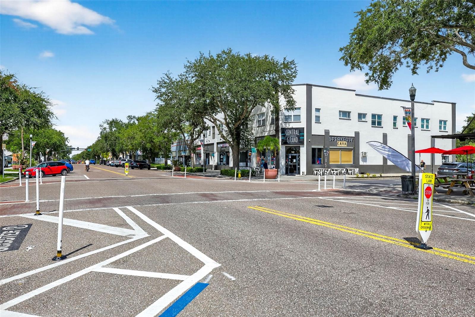 Image 56 of 67 For 2649 1st Avenue N