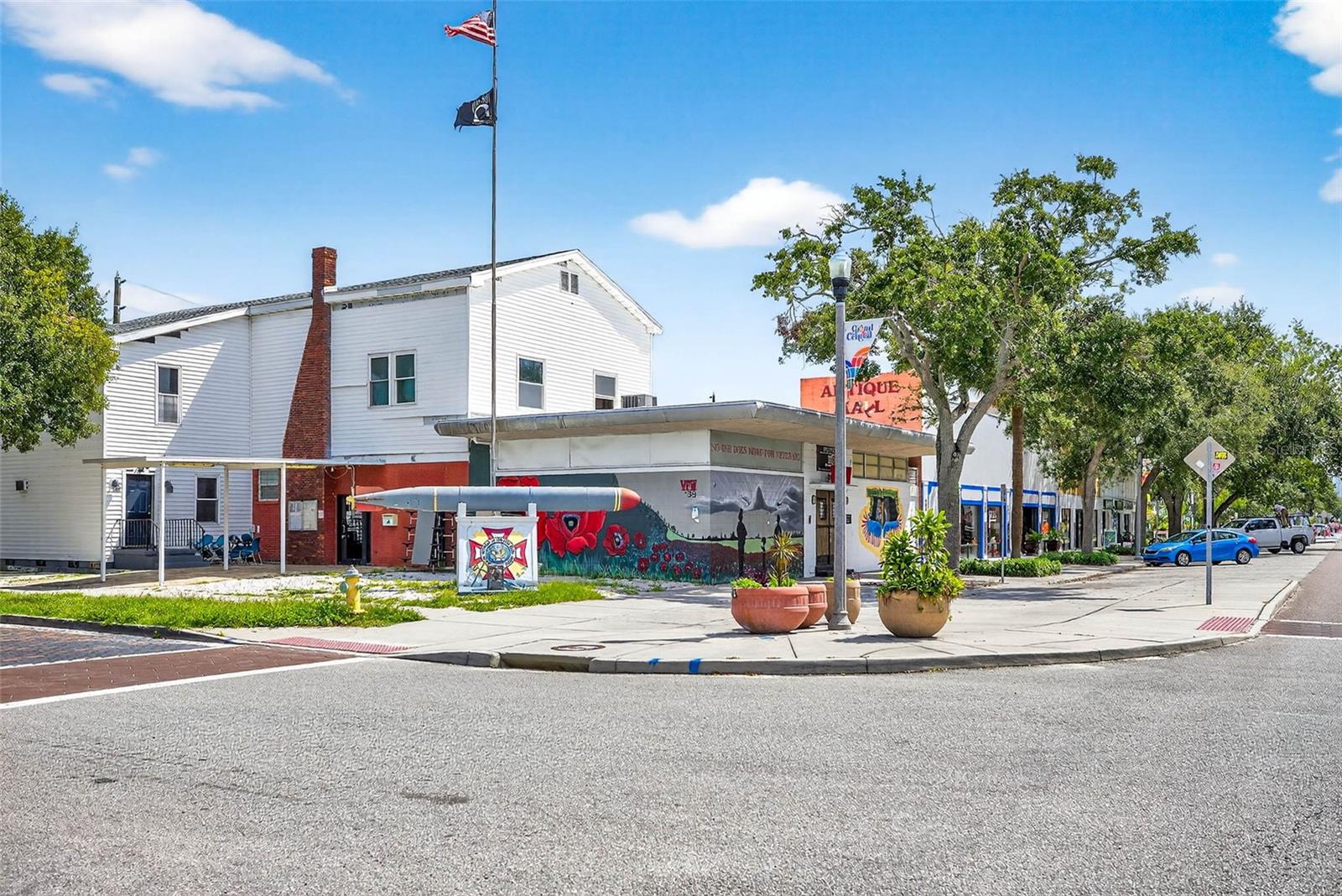 Image 61 of 67 For 2649 1st Avenue N