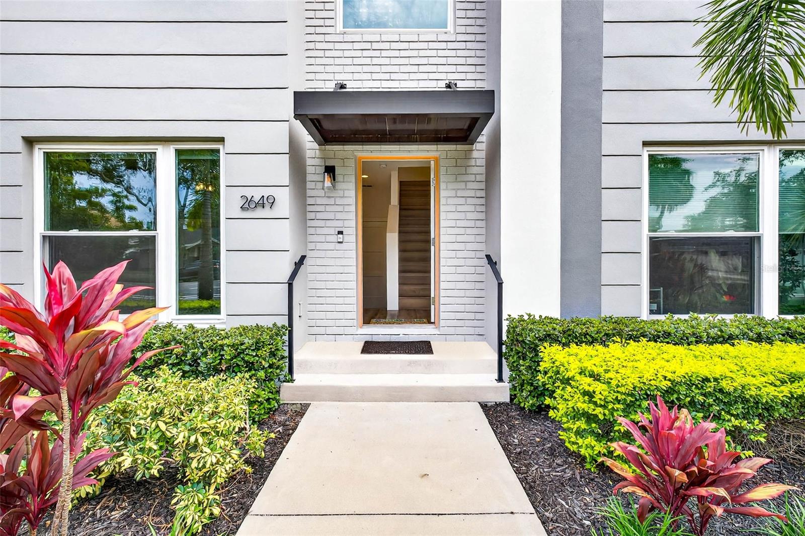 Image 7 of 67 For 2649 1st Avenue N