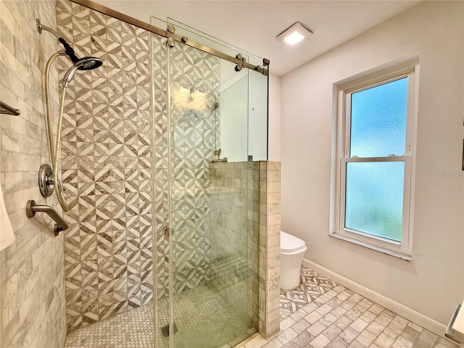 Image 26 of 42 For 9200 Walsingham Road