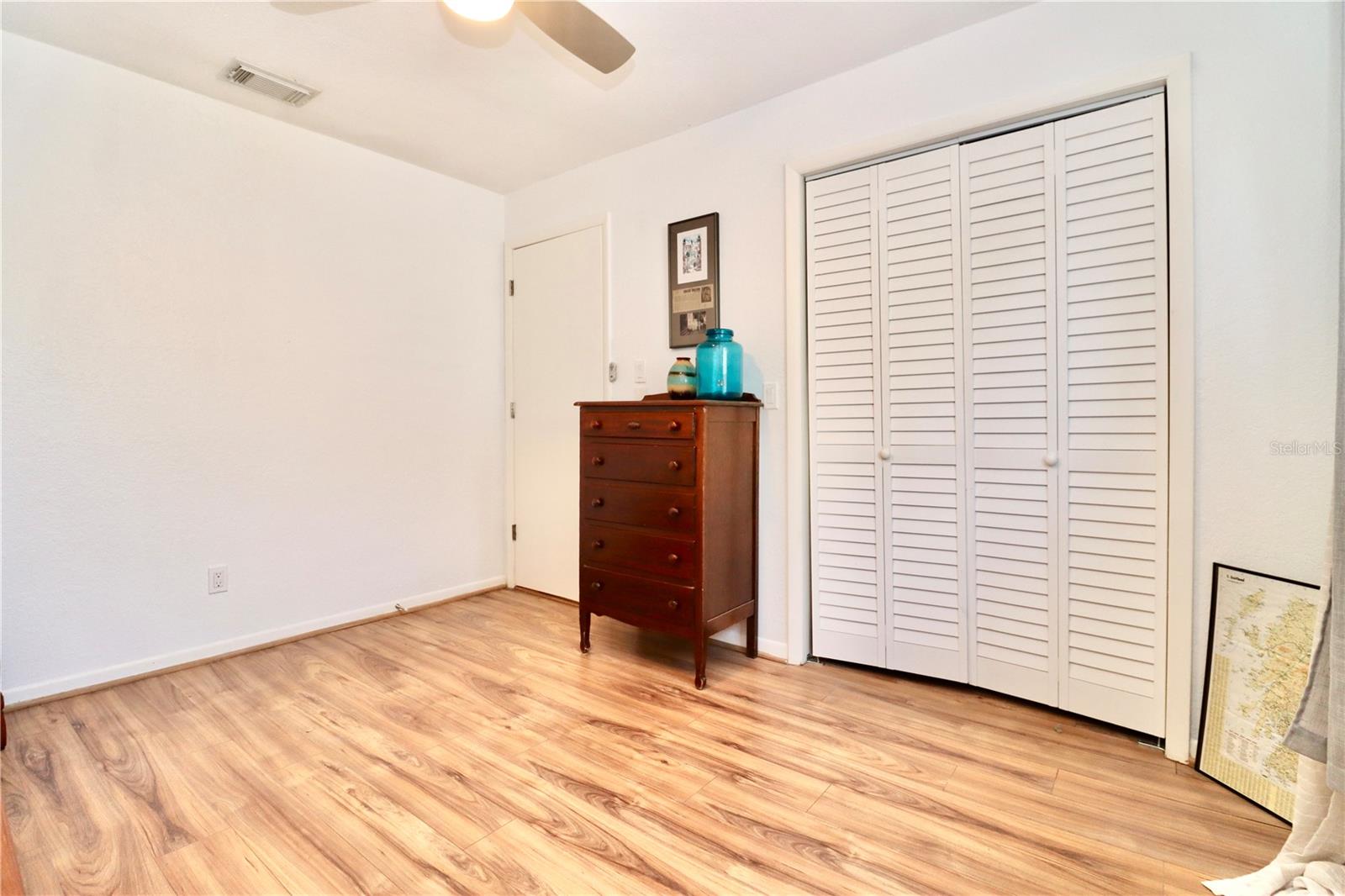 Image 28 of 42 For 9200 Walsingham Road