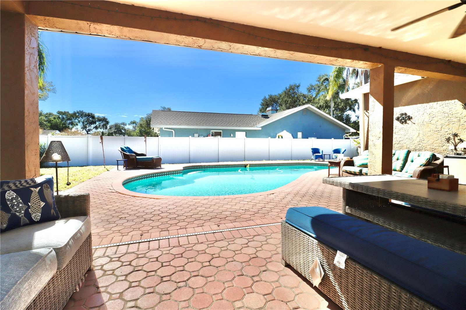 Image 34 of 42 For 9200 Walsingham Road